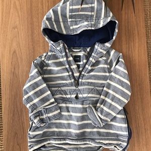 Adorable denim pull-over jacket